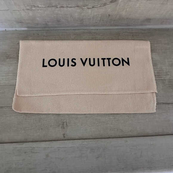 Louis Vuitton Porte Trésor International Wallet with dust bag - EUC - Picture 14 of 16